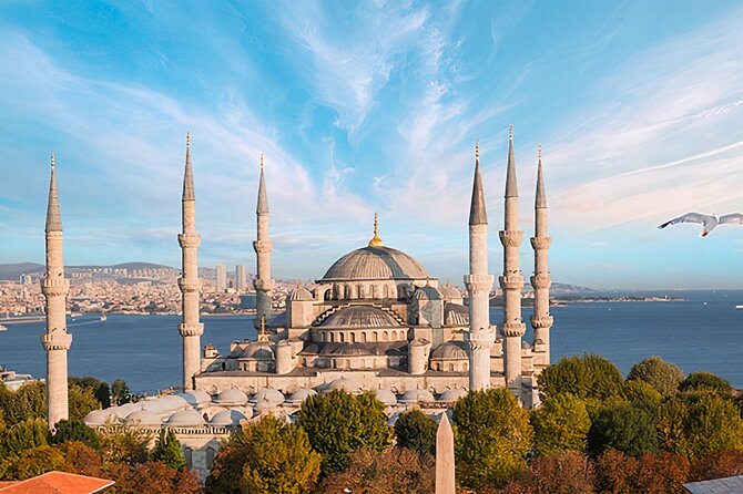 Istanbul Highlights: Small-Group Tour with a Local Expert - Topkapı Palace: choose the highlights, not every room