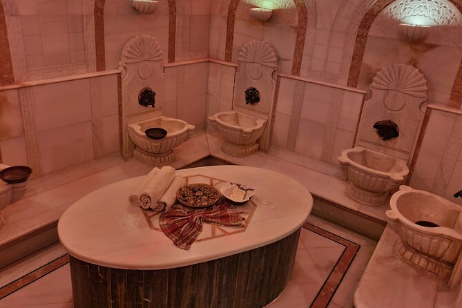 Istanbul : Historical Turkish Bath Experience in Old City - The massage: relaxing for some, too firm for others