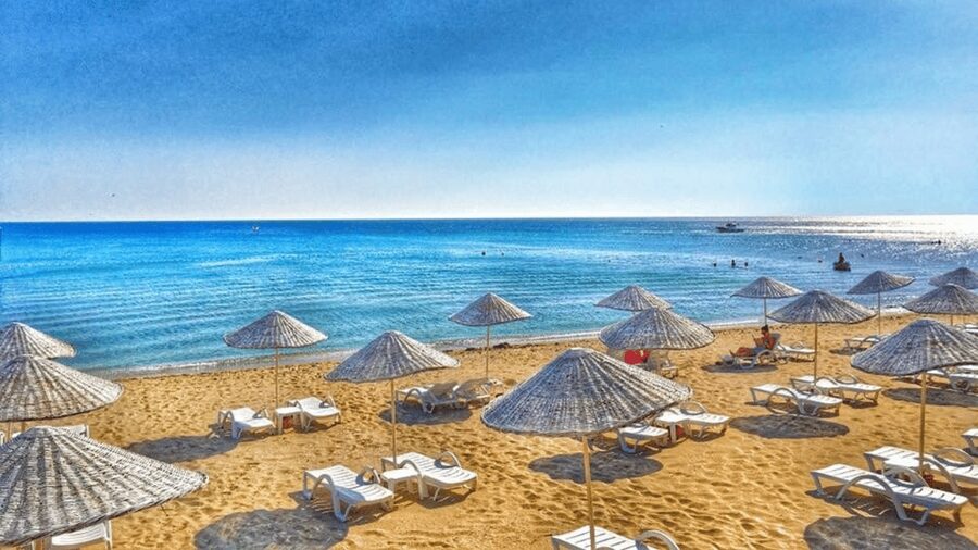 Istanbul: Marıne Princess Beach Swimming Tour - Outdoor pools, water slides, and an indoor option