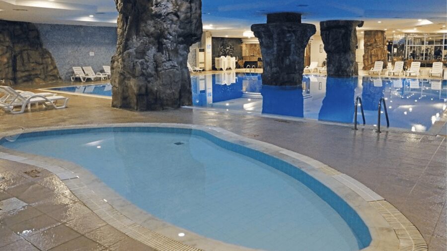Istanbul: Marıne Princess Beach Swimming Tour - The guide and group experience
