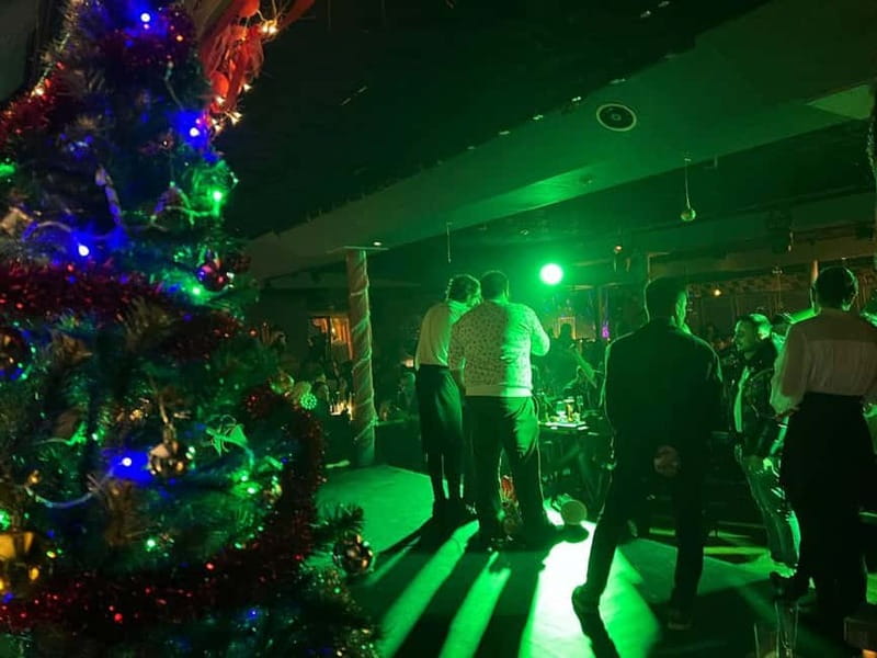 Istanbul: New Year's Eve Bosphorus Dinner Cruise Party 2026 - Cruising into 2026 between Europe and Asia