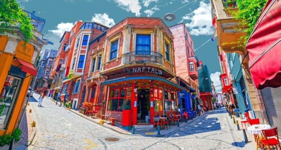 Istanbul: Old City And Bosphorus Bus Tour with Lunch - Who will get the most from this day