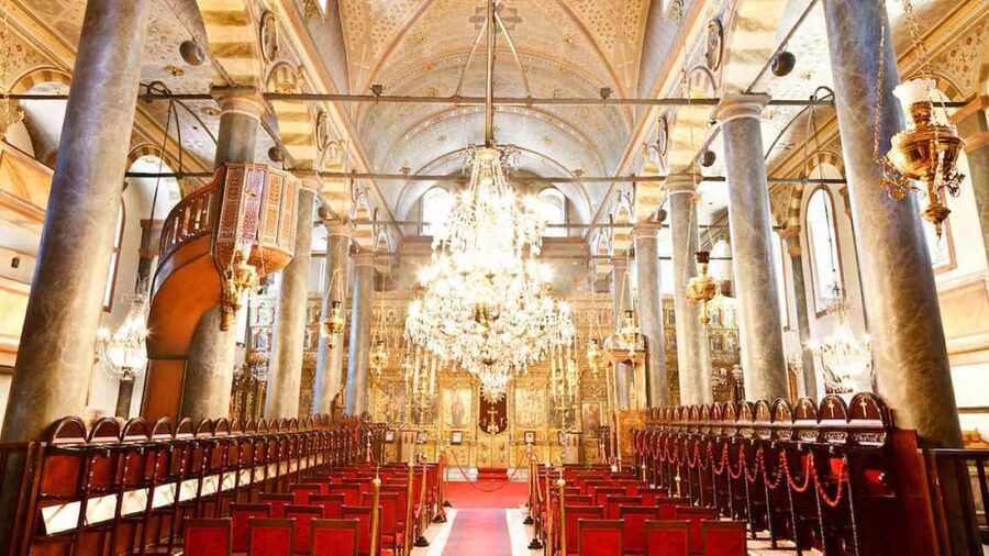 Istanbul: Old City And Bosphorus Bus Tour with Lunch - Turkish lunch with a city view