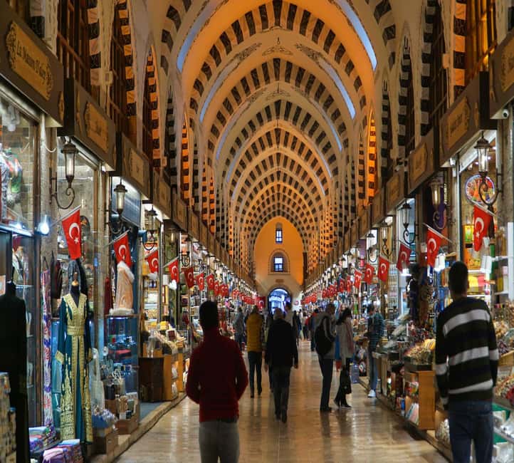 Istanbul Old City Full Day Tour - The guide and the pace of the day