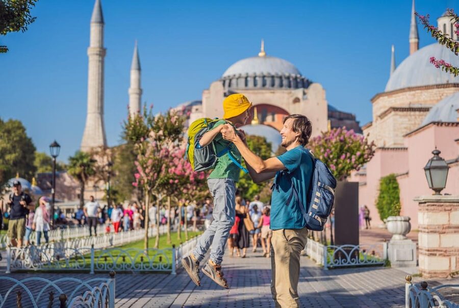 Istanbul Old City Top Sights Private Walking Tour, Tickets - The Blue Mosque rewards the extra hour