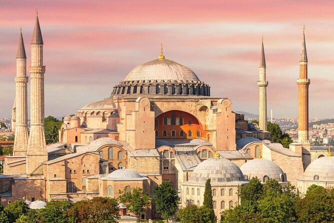 Istanbul Old City Tour - The Blue Mosque and the limits of mosque access
