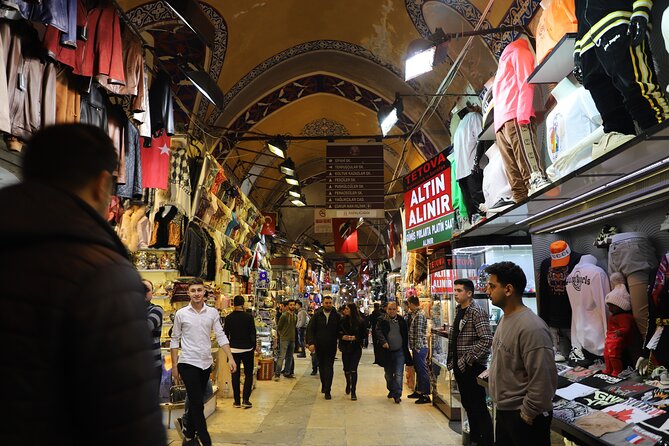 Istanbul: Old City Tour Full Day with Lunch - Ending among the shops of the Grand Bazaar