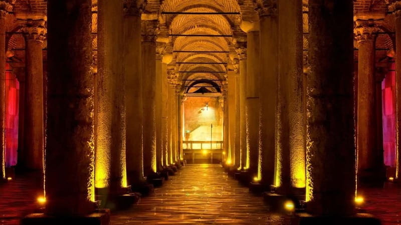 Istanbul: Old City Walking Tour - Small Group - Hagia Sophia and its separate fee