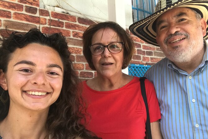 Istanbul Old Town Tour: Classics, Highlights & Hidden Gems - Grand Bazaar shopping without losing the plot
