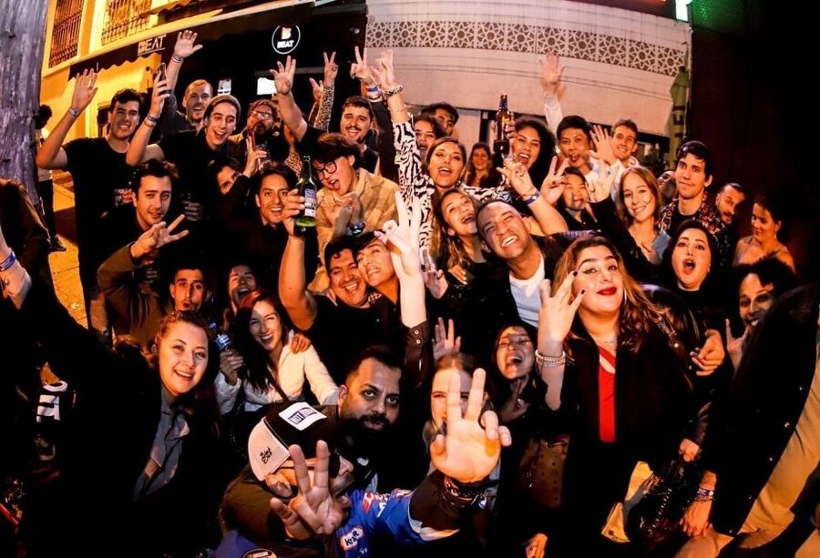 Istanbul: Party Pub Crawl with Party Bus - Key points to know before booking