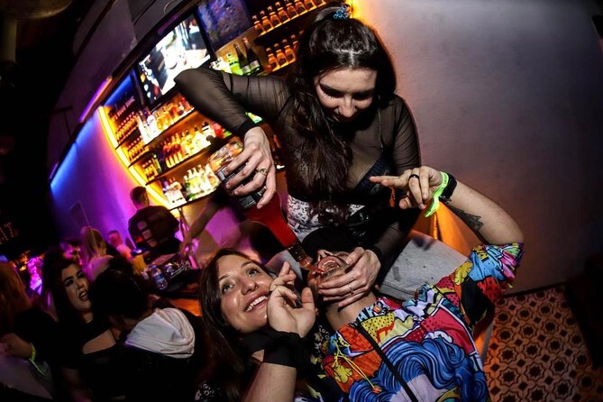 Istanbul Party Pub Crawl with Party Bus in Sultanahmet and Taksim - Drinks, entry, and the real value of $31.44
