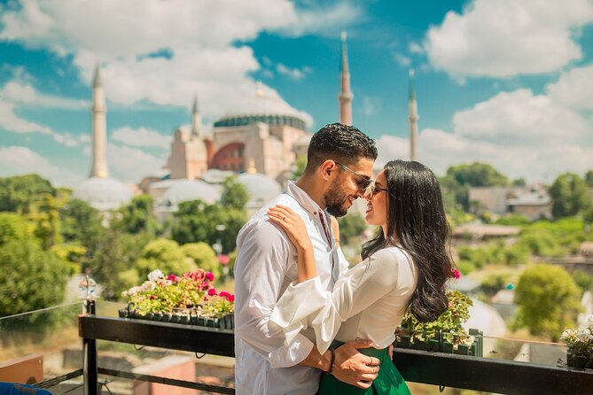 Istanbul Photoshoot Tours - Hagia Sophia and Blue Mosque in one frame