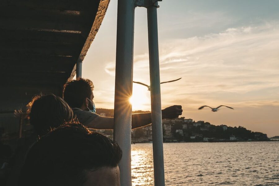 Istanbul: Princes' Islands Cruise w/Music, Lunch & Transfer - The morning pickup and the port departure