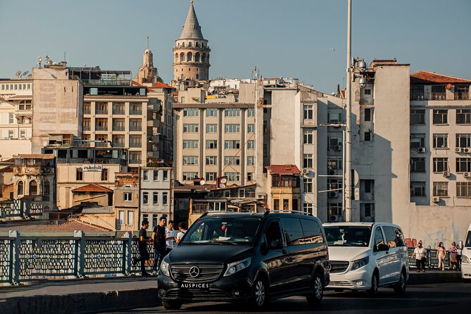 Istanbul Private Airport Transfers - Vehicle comfort, hygiene, and small useful touches