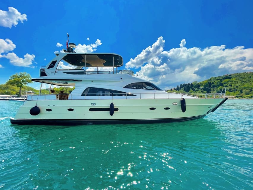 Istanbul: Private Bosphorus Strait Sightseeing Yacht Cruise - What you actually get for $183 per person
