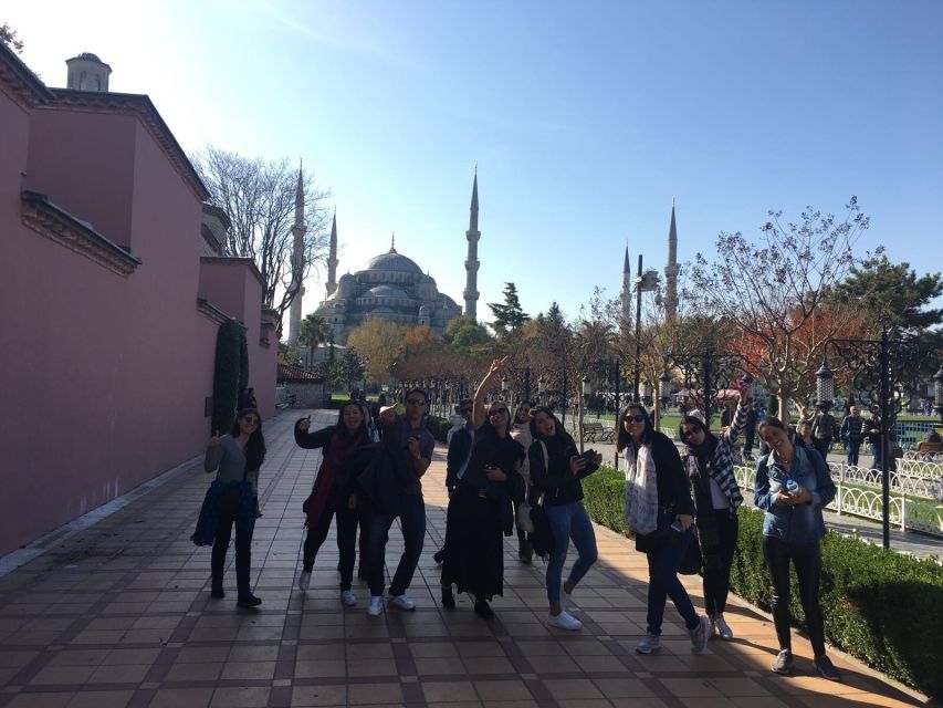 Istanbul: Private Guided Tour - What the guides add
