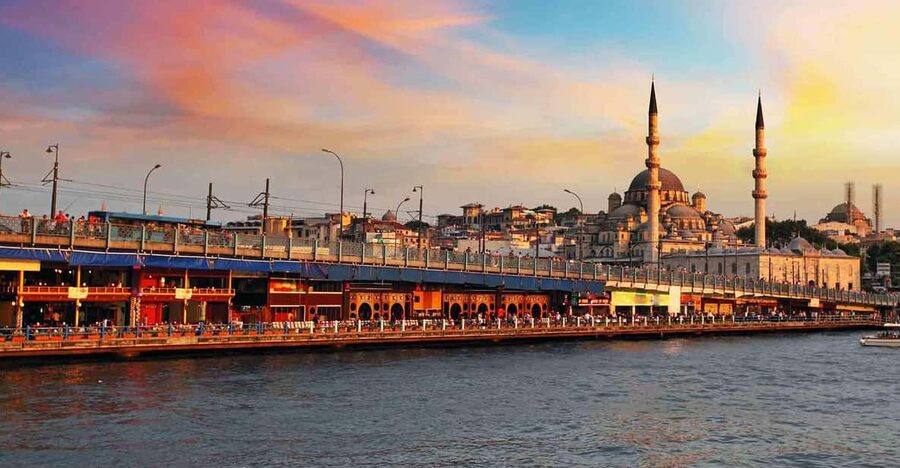 Istanbul:Private Layover Tour from Istanbul Airports&Hotels - Bridges, neighborhoods, and evening Istanbul