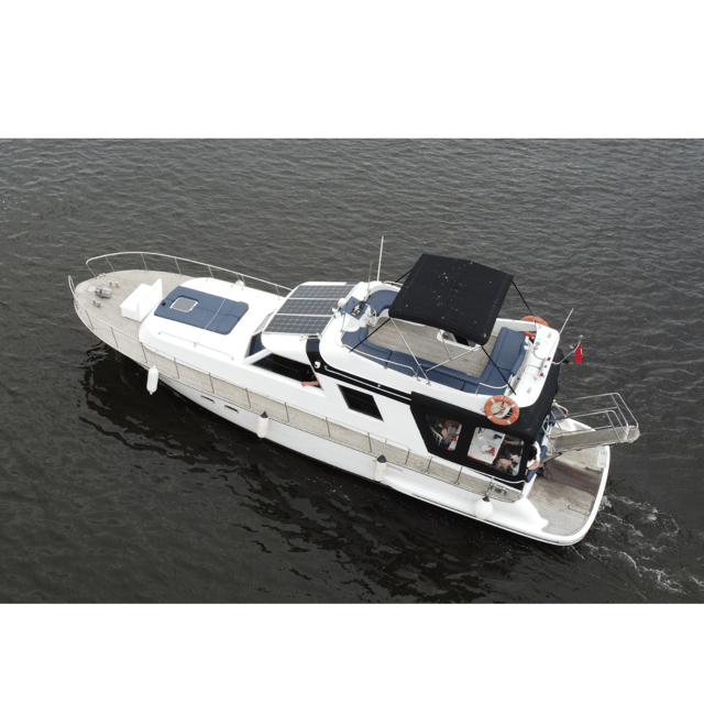 İstanbul:Private Luxury Yacht on Bosphorus 14 Meter(46 feet) - Galata Tower from the water
