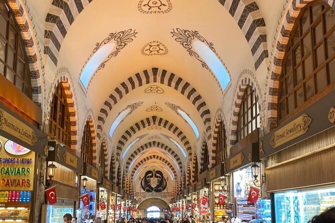 Istanbul Private / Mini Group Shore Excursions from Cruise port - Topkapi Palace: two hours with the Ottoman court