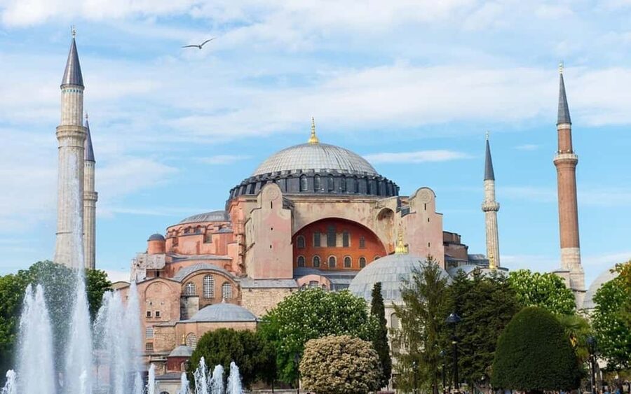 Istanbul: Private Sightseeing 2, 4 or 8 hours with a Local - Hagia Sophia and the limits of driver commentary