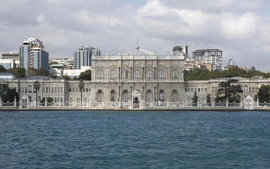 Istanbul: Private Sightseeing 2, 4 or 8 hours with a Local - The Bosphorus Bridge finish