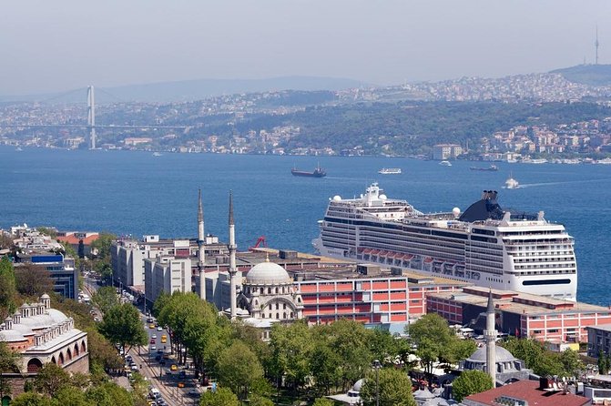 Istanbul Private Transfer from City Hotels to Cruise port - Who will get the most from this transfer