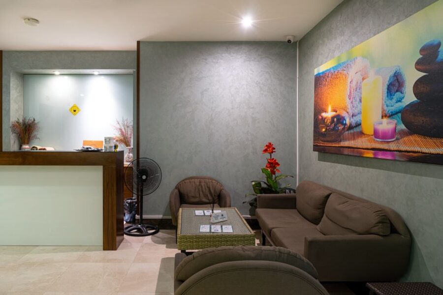 Istanbul: Private Turkish Bath, Massage, and Pool in Taksim - Should You Book It?