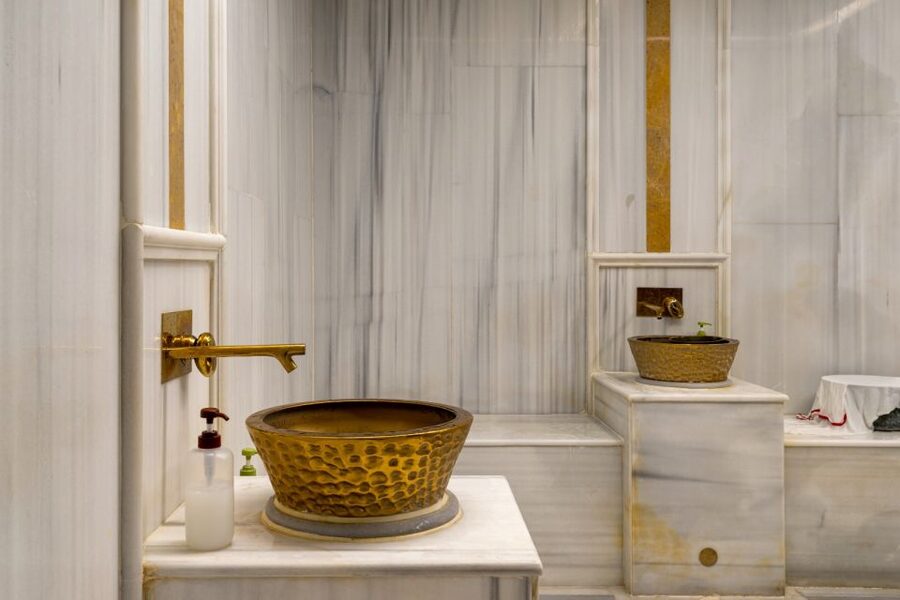 Istanbul: Private Turkish Bath, Massage, and Pool in Taksim - What Happens on the Spa Floor