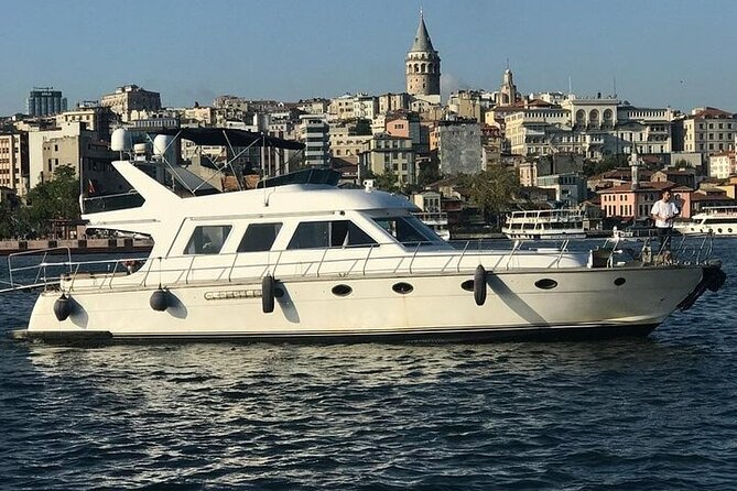 Istanbul Private Yacht Sunset Tour - 2 Hours - Starting near Galata Bridge