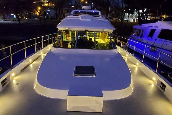 Istanbul Private Yacht Tour - 2 Hours - Ortaköy and the First Bosphorus Bridge