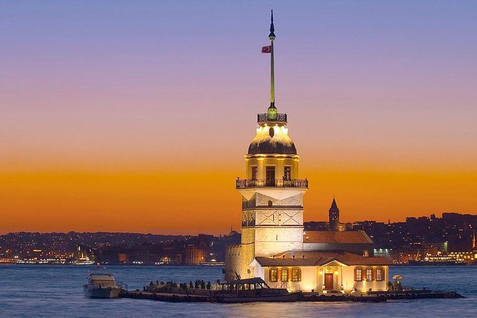 Istanbul Private Yacht Tour on the Bosphorus – 2-Hour Charter - The Bosphorus views after dark