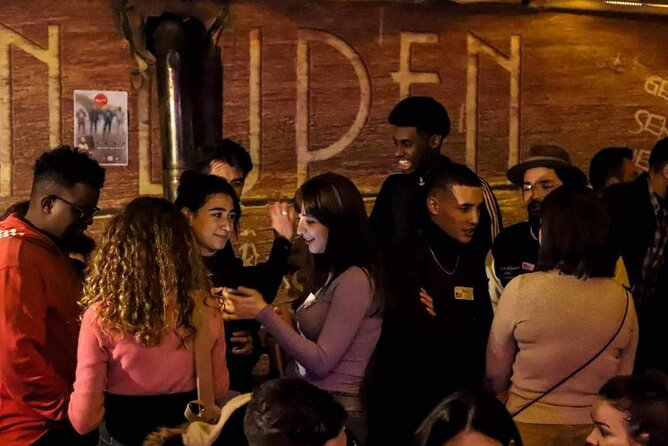 Istanbul Pub Crawl: Shots & Stories - Music, games, and dancing instead of a quiet bar crawl