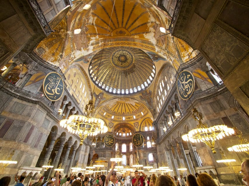 Istanbul: Secret Treasures Skip-The-Line Tour with Lunch - Grand Bazaar shopping, with a clear warning