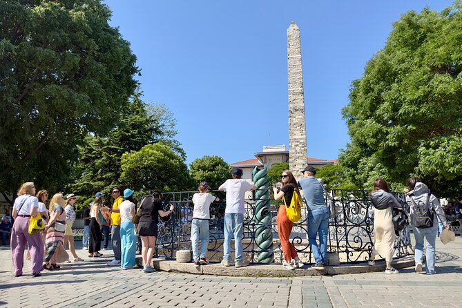 Istanbul Sightseeing Walking Tour - Topkapı Palace, Sultanahmet Square, and the Blue Mosque