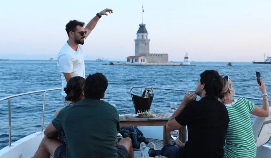 Istanbul: Small Group Yacht Tour with Unlimited Wine - Crossing under the Bosphorus Bridge