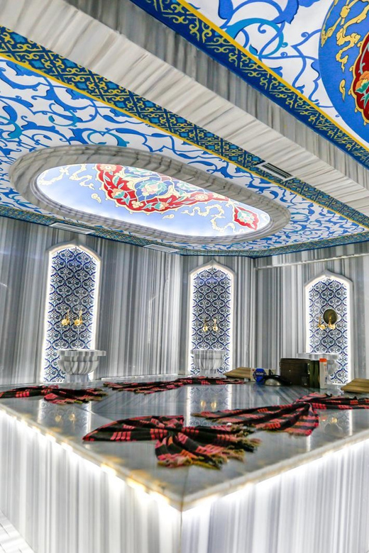 Istanbul Sultanahmet Turkish Bath Sultan Suleyman Bath - Foam massage adds the relaxing finish