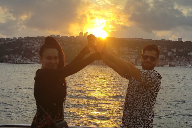 Istanbul Sunset Cruise With Luxury Yacht On Bosphorus - Beylerbeyi Palace and the Maiden’s Tower