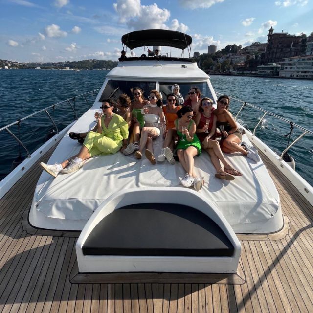 Istanbul: Sunset or Day Small-Group Yacht Cruise with Snacks - Key points to know before booking