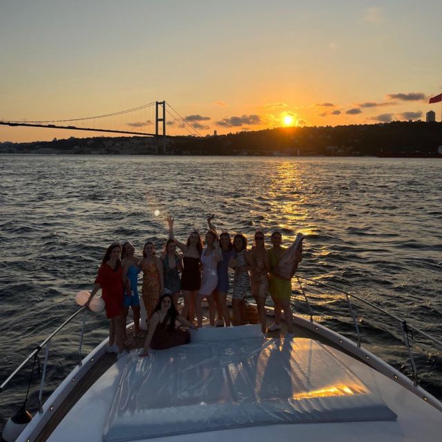Istanbul: Sunset or Day Small-Group Yacht Cruise with Snacks - Bebek and the Asian shore