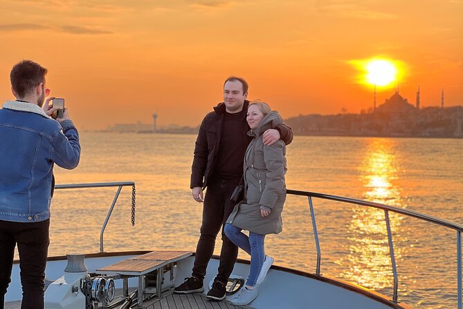 Istanbul Sunset Yacht Cruise on the Bosphorus with Transfers - Dolmabahçe and Çırağan Palace from the Bosphorus