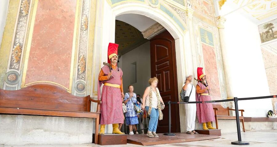 Istanbul: Topkapi and Harem Tour with Skip-the-Line Ticket - Why Topkapi works best with a flexible plan