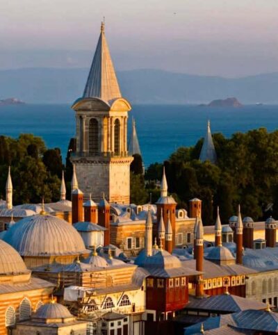 Topkapi Palace & Harem Tour Skip-the-Line Ticket