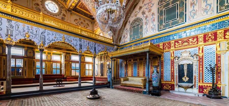 Istanbul: Topkapi Palace & Harem Tour Skip-the-Line Ticket - Practical details for a smoother visit