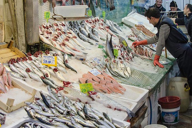 Istanbul Traditional Food Tour with Dinner on Off-Touristy-Path - The return ferry after dark
