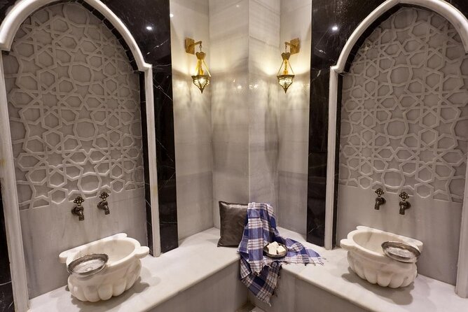 Istanbul Traditional Turkish Bath - What your 90 minutes at Vezneciler Hamamı involves