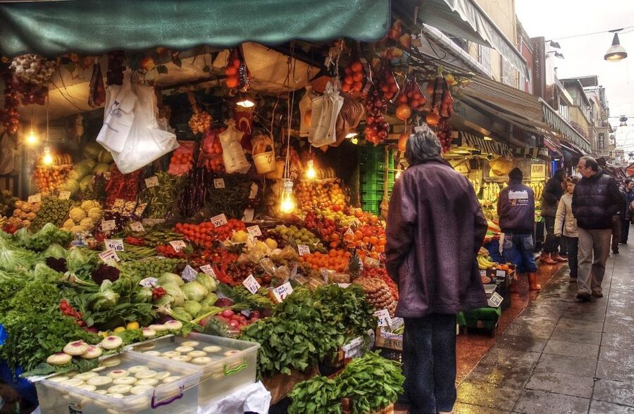 Istanbul: Turkish Food Tour in Kadikoy Across the Bosphorus - Two and a half hours of Turkish tasting