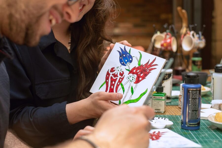 Istanbul: Turkish Tile Painting & Ceramic Workshop w/ Snacks - Why the souvenir is better than another shop purchase