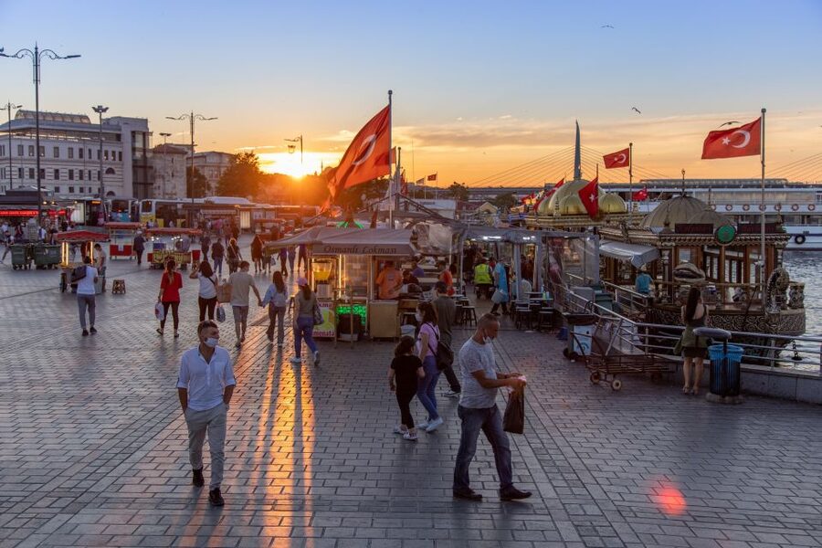 Istanbul: Two Continents Evening Bus Tour with Commentary - Who should choose this bus tour