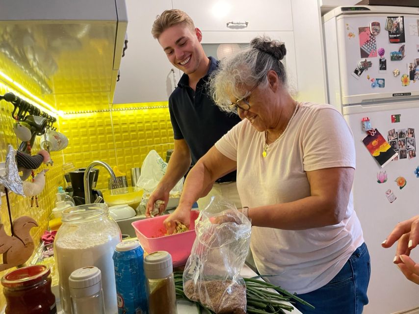 Istanbul: Vegan/Vegetarian Cooking Class with Locals at Home - Should you book Rojda’s home cooking class?