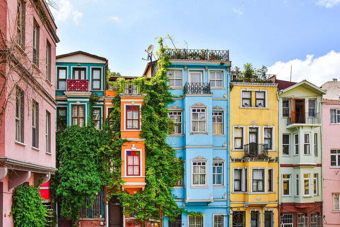 Istanbul Walking Tour with Audioguide on Your Smartphone - Constantine’s Column, Nuruosmaniye Mosque, and the Grand Bazaar